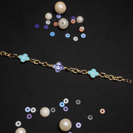 Vancliff Motif Braclet