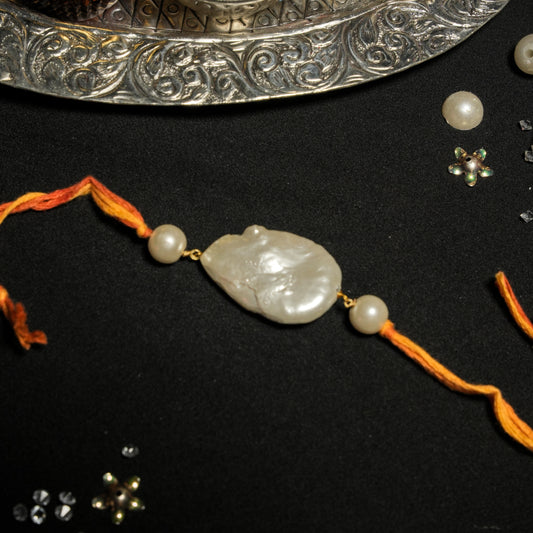 Big Fresh water Pearl Dhaaga Rakhi