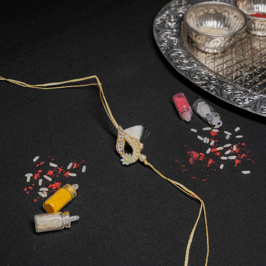 Simple Rakhi